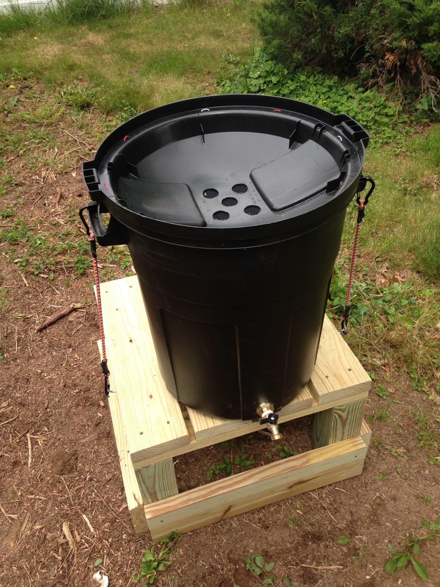 how to collect rainwater without gutters